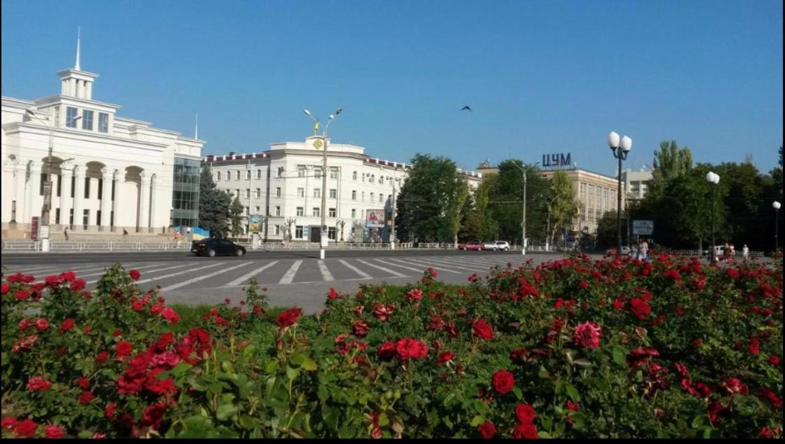 Red Apartment 2019 Very Centre Kherson Exterior photo